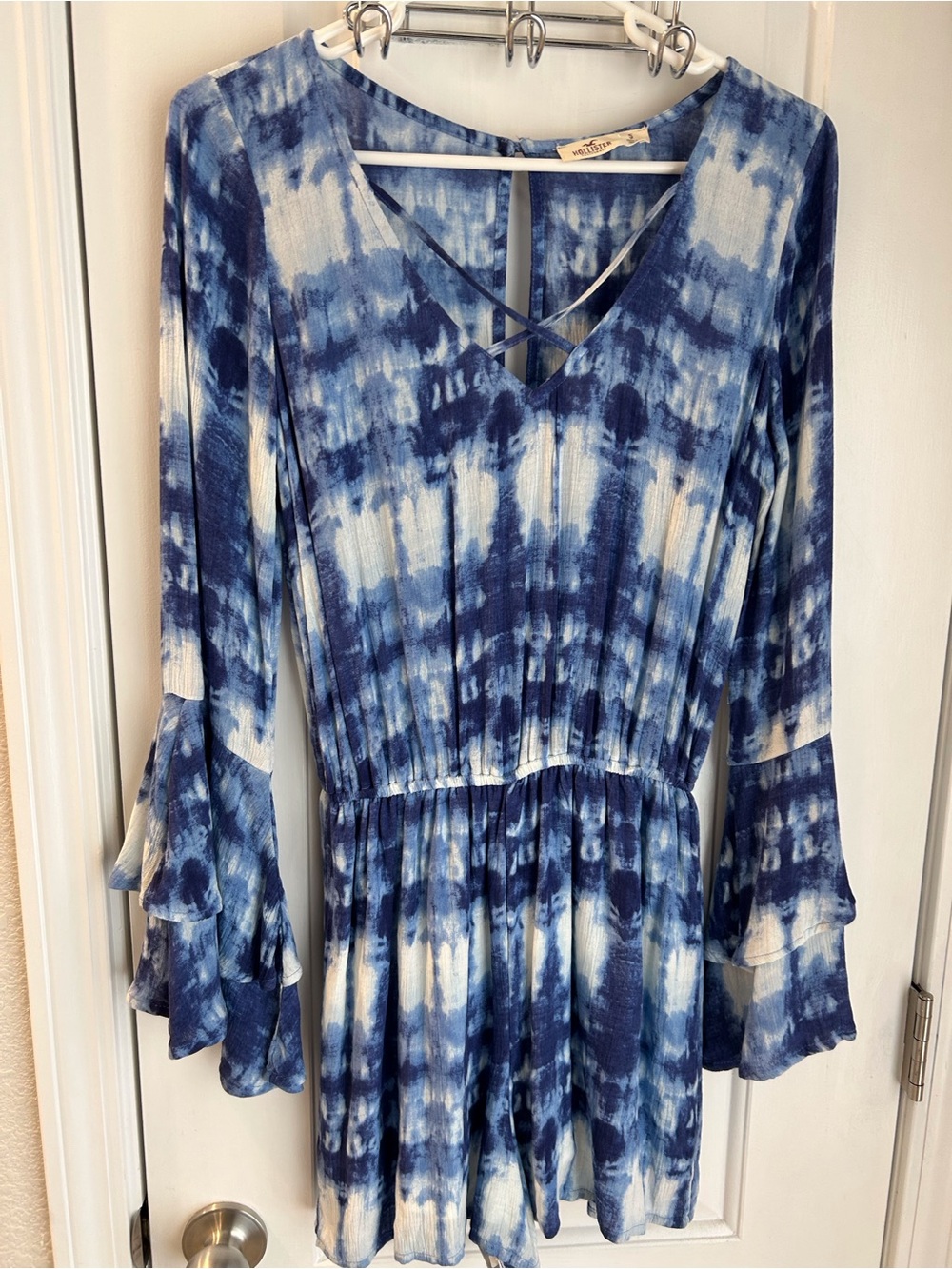 NWT🟰Tie-Dye V-Neck Romper